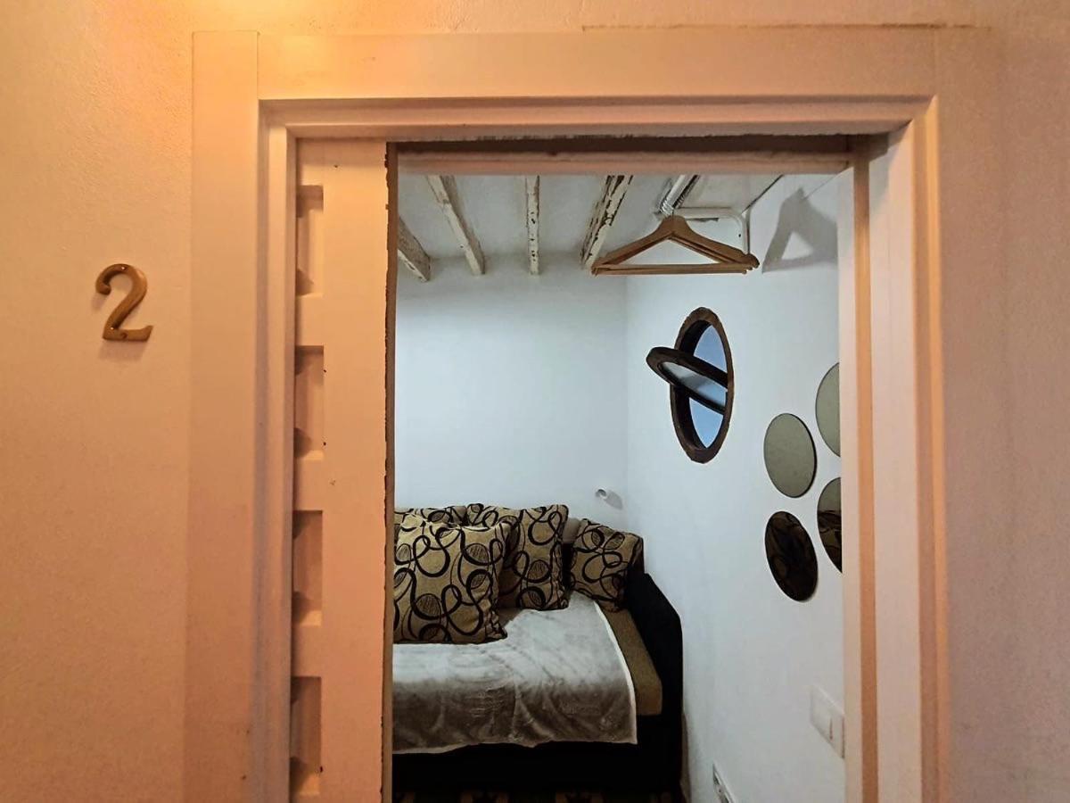 Viejo Hospedaje B&B Almeria Ngoại thất bức ảnh